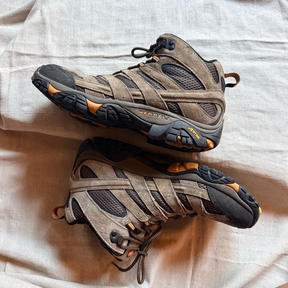 Merrell Moab 2 Mid Vent Hiking Boots Men Size 11 Walnut Brown Suede Trail Vibram